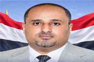 "فياض النعمان: الحجرية أسقطت هيبة المشيخة منذ سنوات.. ولن تسمح بعودة الوصاية بثوب جديد