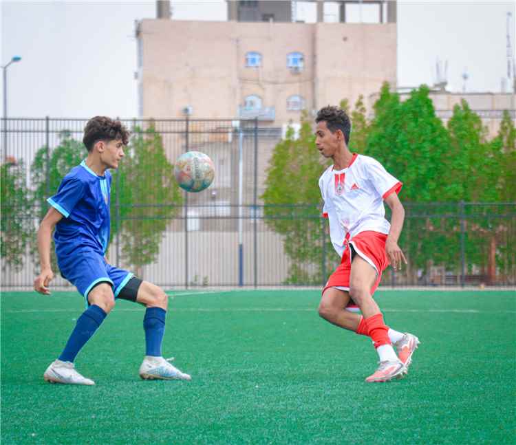 الوطن يعبر العمود برباعية ويتأهل إلى مربع تصفيات الدرجة الثالثة بمأرب