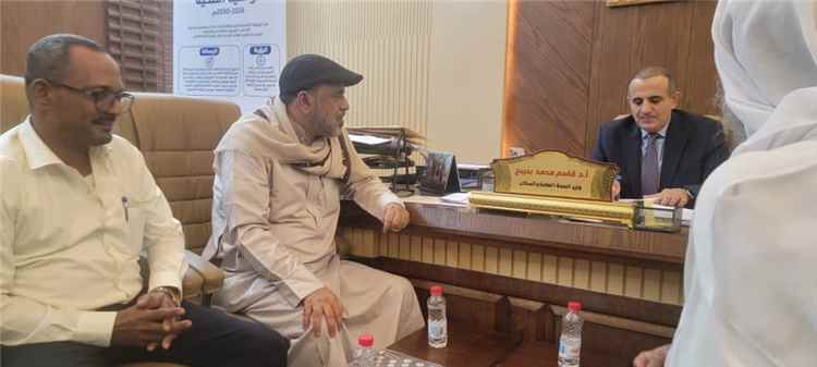 وزير الصحة يوجه باعتماد مركز غسيل الكلى بالروضة بشبوة ضمن مراكز الغسيل الكلوي في الجمهورية