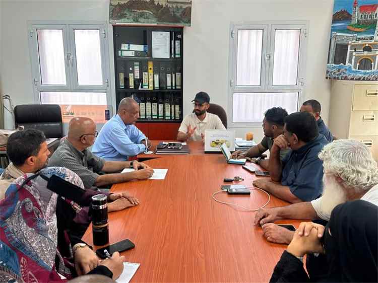 برئاسة بن جرادي.. اجتماع لمناقشة سير عمل اللجان المجتمعية بمديرية صيرة