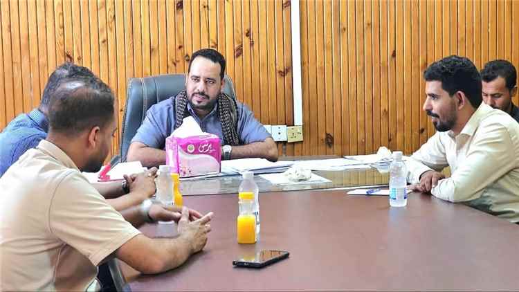 لقاء ميداني يبحث تطوير خدمات النظافة والتحسين في الريدة وقصيعر