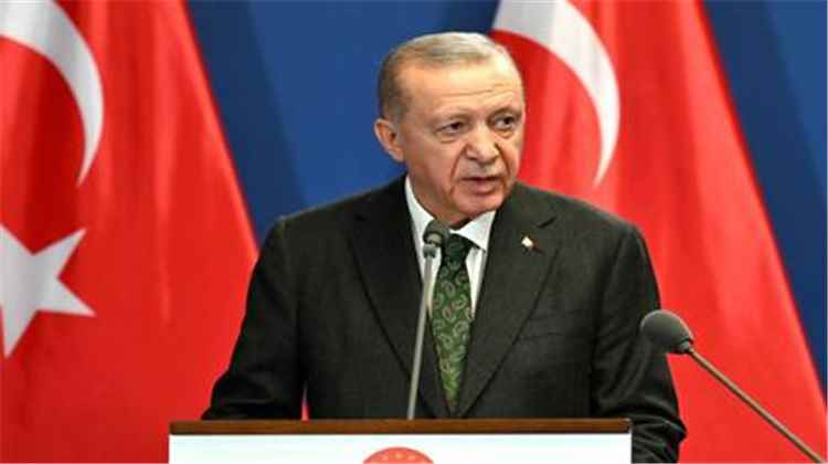 أردوغان: العالم بأسره يدفع فاتورة الصراع حول إيران