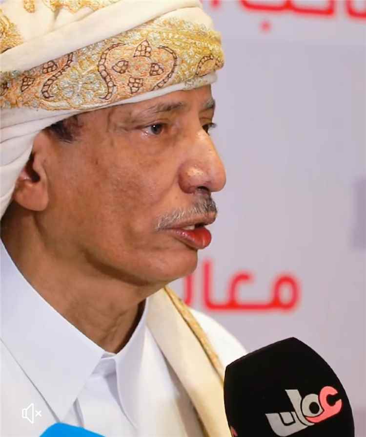 محافظ المهرة يطلع على جاهزية تشغيل الربط الكهربائي بمديرية حوف