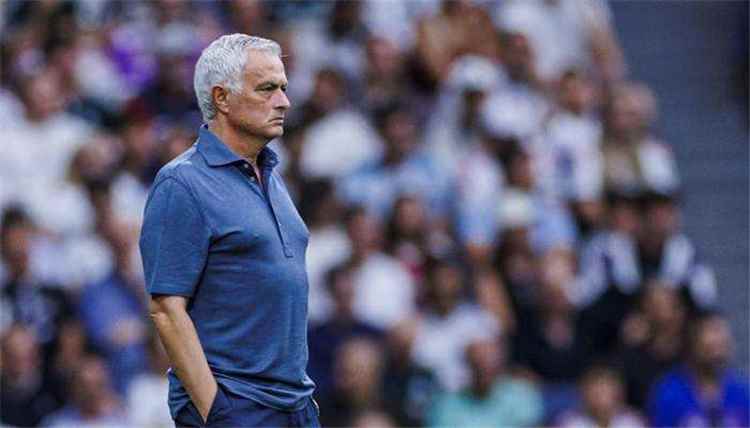 مورينيو: ريال مدريد جاهز لمنافسة إنتر رغم مشاكل خط الوسط