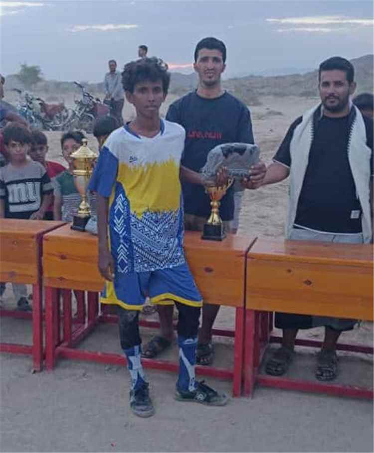 محمد الخضر حبش يحصد جائزة أفضل لاعب في بطولة البطان التنشيطية