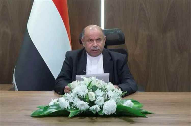 محافظ حضرموت يبارك انتصارات القوات المسلحة ويؤكد دعم معركة استعادة الدولة