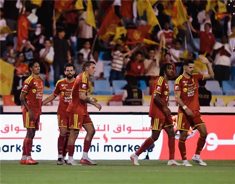 «دوري روشن السعودي» القادسية يضرب بقوة وينتزع فوزًا مثيرا على أهلي جدة