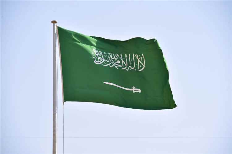 الخارجية السعودية تدين وتستنكر بأشد العبارات استهدافات ميليشيا الحوثي أعيانًا مدنية واقتصادية في أبها وخميس مشيط وجازان ونجران
