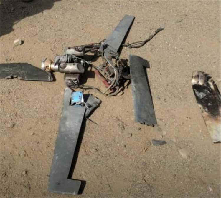 القوات المسلحة تسقط مسيّرة انتحارية حوثية في سماء البرح بتعز