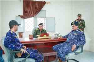 مدير أمن أبين يقوم بزيارة تفقدية لشرطة النجدة ويطلع على سير العمل ومستوى الجاهزية الأمنية
