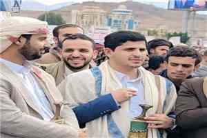 زعيم الحوثيين يمهّد لتوريث نجله وإقصاء منافسيه داخل الجماعة