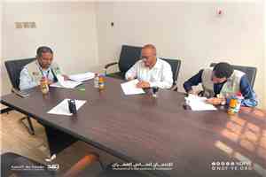 رئيس مؤسسة العيون الطبية يوقّع اتفاقية لتنفيذ 4 مخيمات مجانية لإزالة المياه البيضاء في 4 محافظات