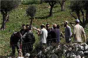 استشهاد شابين فلسطينيين برصاص قوات الاحتلال الإسرائيلية خلال اقتحام قرية المغير شمال رام الله