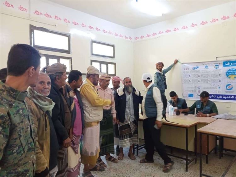 تدشين صرف الحوالات النقدية الغير مشروطة لمستفيدي الضمان الاجتماعي بيافع سرار.