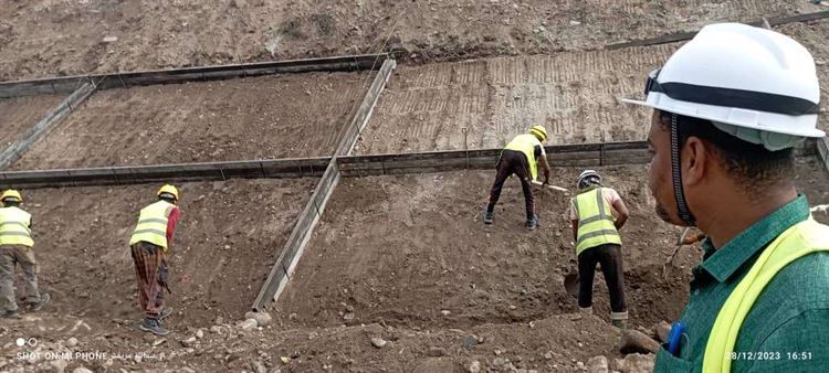 استمرار العمل في المرحلة الثامنة لمشروع ترميم "الجبيونات" في باتيس بخنفر