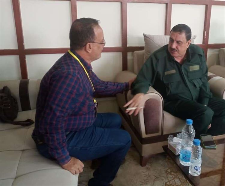 في خطوة لاقت ارتياح شعبي .. إدارة امن عدن تنقل مجاميع من المهاجرين الافارقة الى خارج خور مكسر