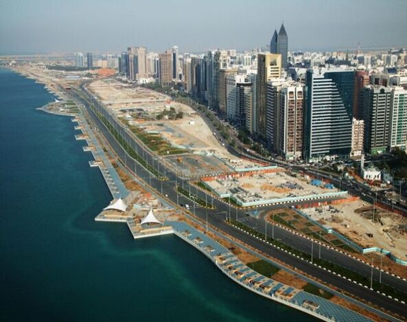 100 ألف درهم غرامة لمن يخل بالمظهر العام في أبوظبي