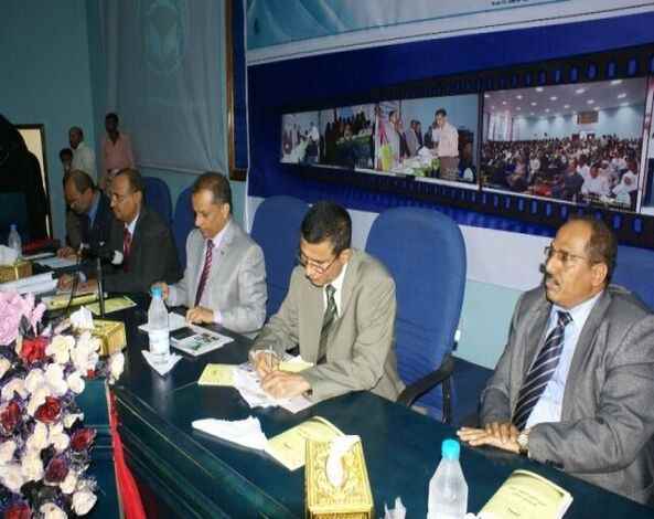 تدشين فعاليات المؤتمر الطلابي العلمي الثاني في جامعه تعز