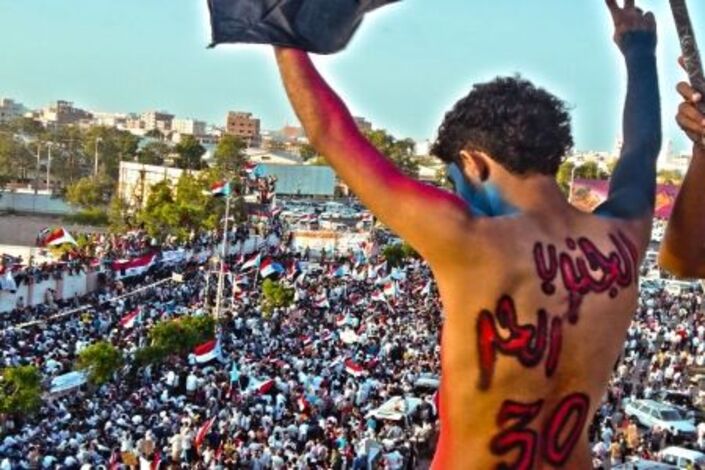 تقرير : المجتمع الدولي وسياسة «كسر العظم» في الجنوب بين فشل القادة وحسم المعركة