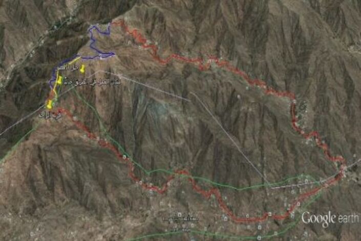 مشروع طريق ( الراحة – جبل المطور ) بيافع آمال كبيرة وتحدي للصعاب