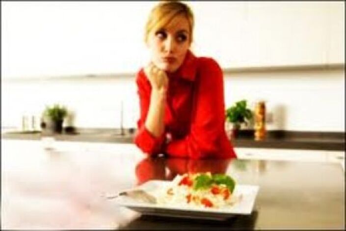 كيف تمنعي نفسك من الرغبة في الاكل؟