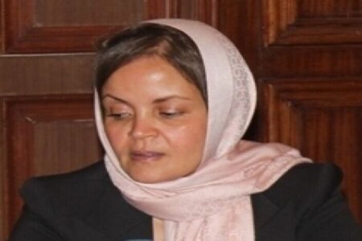 (جهاد عباس) تدعو إلى اللُّحمة ورصِّ الصفوف والوقوف على قلب رجلٍ واحدٍ