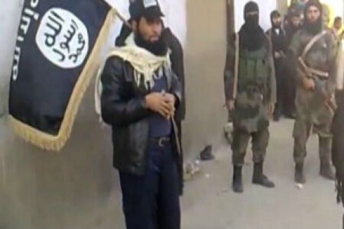 عرض الصحف البريطانية...الغارديان: المعارضة السورية تنقلب على الجهاديين الإسلاميين