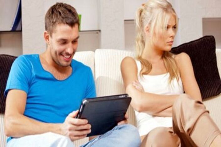 كيف تتعامل مع غيرة المرأة؟