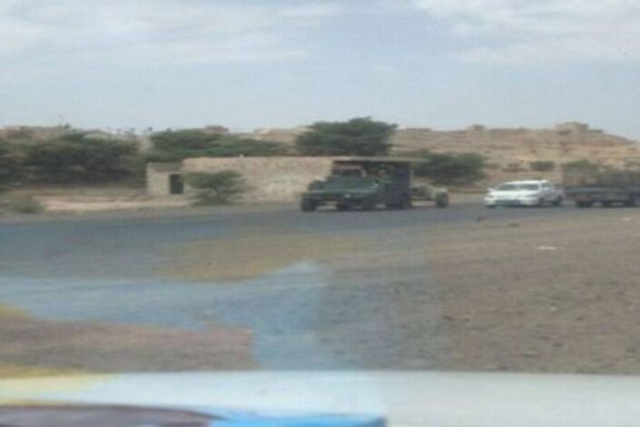 صحافي يمني: الحوثيون  وبالتعاون مع قبائل بني مطر تمكنوا من تطهير ابرز معاقل الإخوان غرب صنعاء