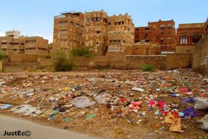 بعد استعمار النفايات لها لسنوات .. صنعاء القديمة على موعد مع أكبر حملة بيئة مطلع الشهر المقبل