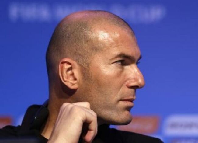 زيدان ربما يكون مهتما بتدريب منتخب فرنسا