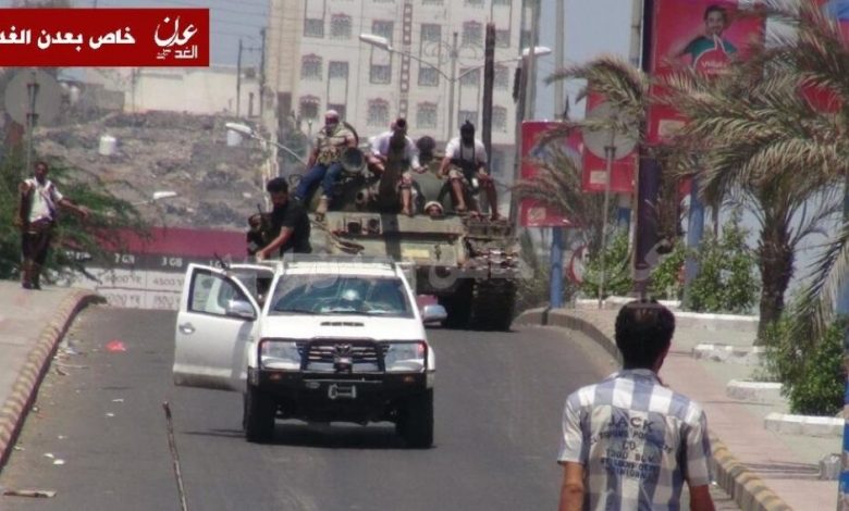 المقاومة الجنوبية في المعلا وكريتر تشن هجمات على قوات موالية للحوثيين وصالح
