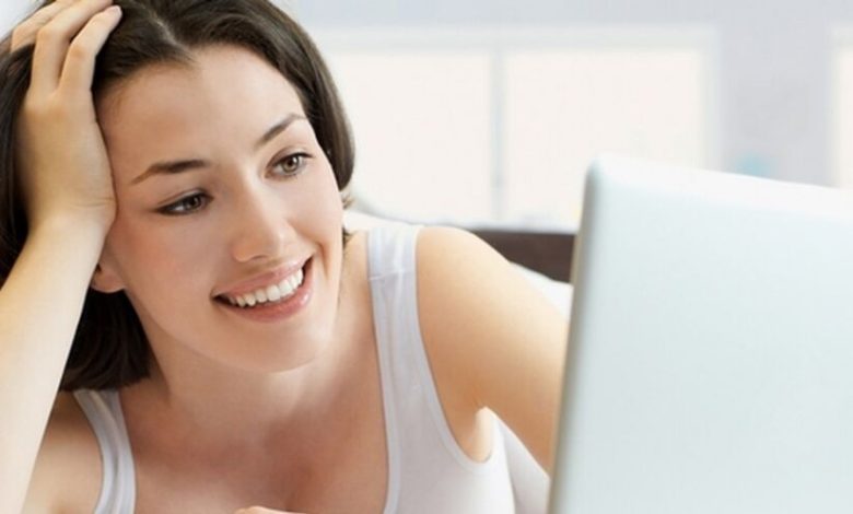 كيف أثرت تطبيقات التعارف عبر الإنترنت على المجتمعات؟