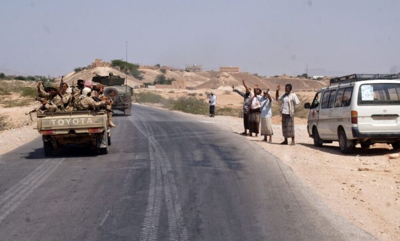 عاجل : دوي انفجار عنيف يهز مدينة المحفد بمحافظة أبين