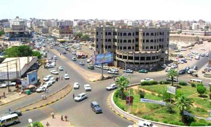 عدن:شرطة الشيخ تلقي القبض على قاتل الشاب ياسر مصايب