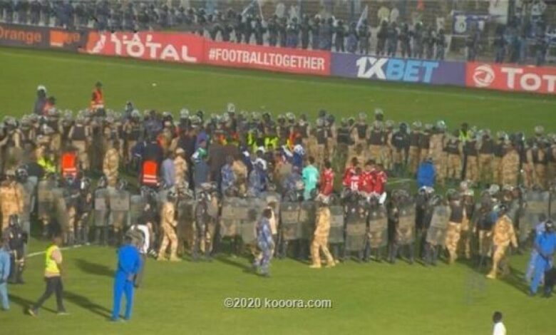 كاف يعلن عقوبات الهلال السوداني بعد أحداث مباراة الأهلي