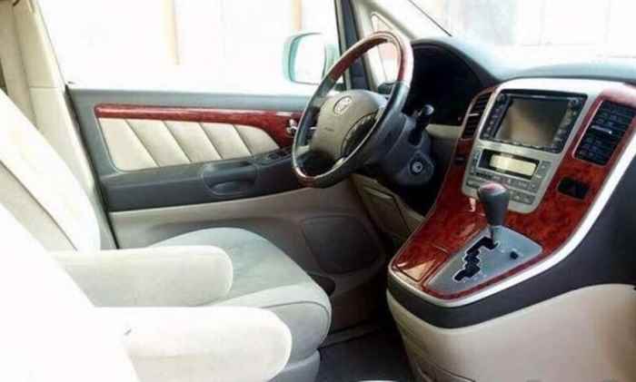 باص سياحي VIP "الفهد"مقرطس موديل 2004