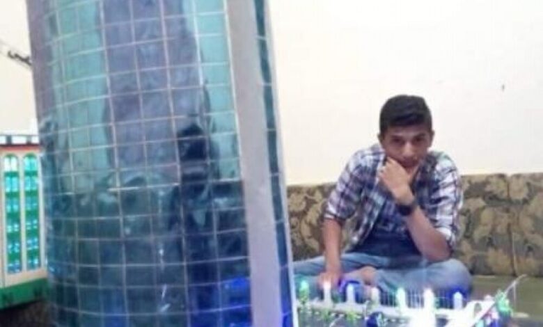 شاب يمني يستكمل مشروع مبنى برج طيران اليمنية