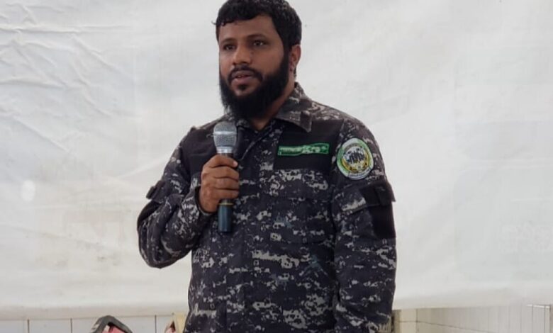 العميد أحمد بن عفيف يرعى الزواج الجماعي الأول لـ13 عريس من لواء حراسة المنشآت