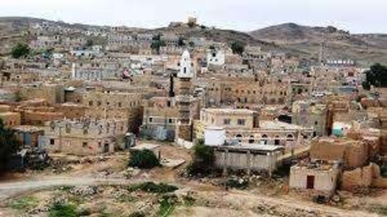 مليشيا الحوثي تسيطر على مواقع للمقاومة في مكيراس