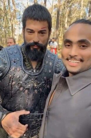 اليمني حامد المقطري.. يجسّد شخصية تاجر يمني في المسلسل التركي التاريخي "المؤسس عثمان"