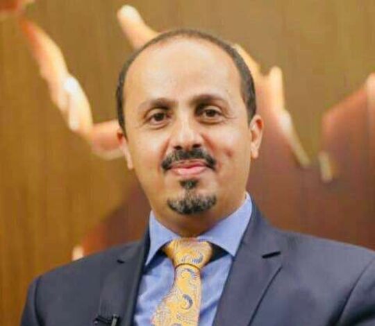 الارياني: ايران غير مكترثة بمساعي التهدئة وتخطط للسيطرة على مضيق باب المندب