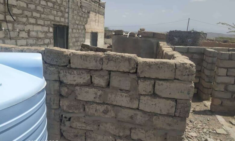 لودر.. أهالي منطقة صحران بالعبر يناشدون أهل الخير بترميم مسجدهم