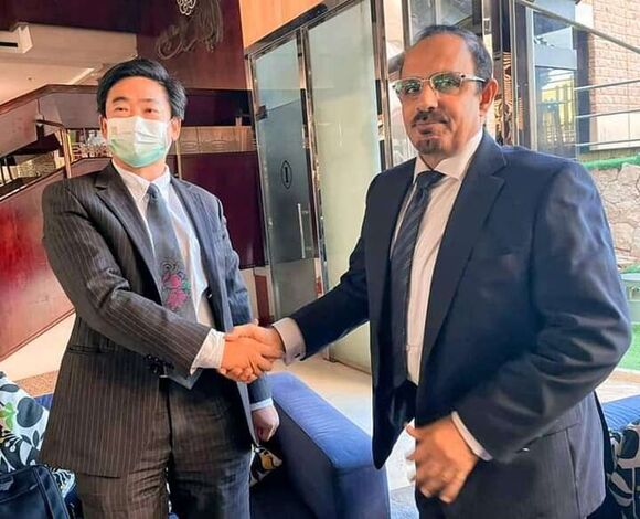 محافظ حضرموت يبحث مع القائم بأعمال السفير الصيني جوانب التعاون وتعزيز فرص الاستثمار