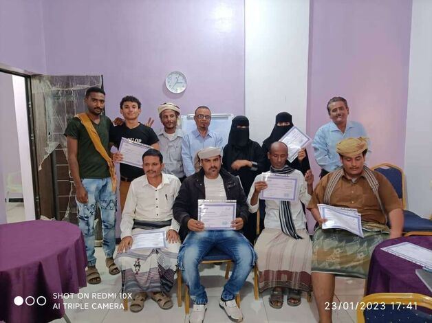 اختتام دورة تدريبية في فنون كتابة الخبر الصحفي بعدن