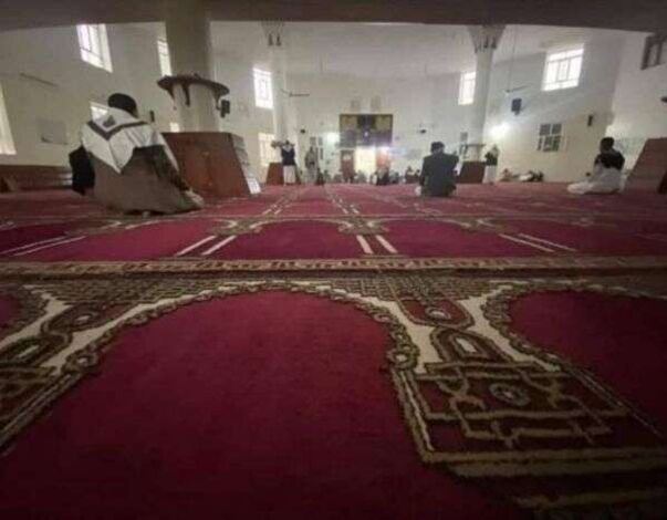مليشيا الحوثي تحرض على معاهد تعليم اللغات عبر خطباء الجوامع